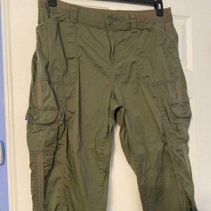 Style & Co Green Cargo Crop Pants